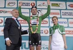 Cavendish 4'te 3 yaptı