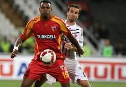 Futbolu bırakıyor!