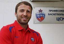 G.Saray'a CSKA'dan darbe