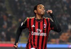 Robinho'nun menajerinden transfer açıklaması