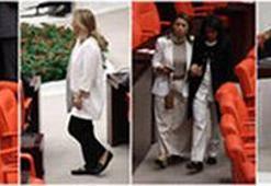 Mecliste topuklu ayakkabının bittiğinin fotoğrafı!