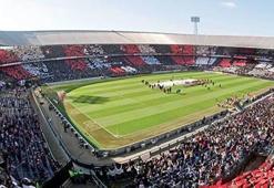 Feyenoord'da kan kaybı