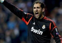 Real Madrid'in kalecisi Milan'da!