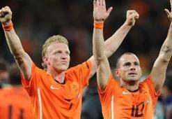 Sneijder ve Kuyt'a iyi haber!