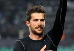Aslan hedef değiştirdi