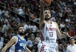 'Genç oyuncular için üzülüyorum'