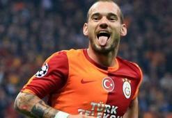Sneijder'in gözü rekorda!