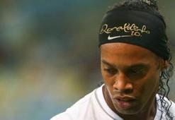 Ronaldinho'ya ırkçı saldırı