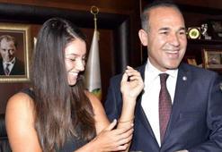 Şampiyona altın bilezik
