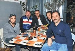 Üçü bir yerde!