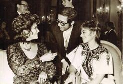 Türk şarkıcı Elton John'la aynı sahnede