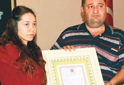 Sıva ustası evini bağışladı