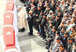 ‘Oğlum yüzdü de geldi’