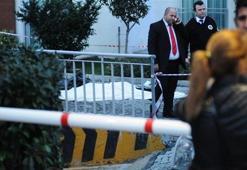 Servis aracının altında kalan çocuk öldü