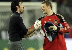 Buffon: Neuer'in şansı yok