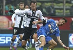 Parma'nın 1 puanı silindi