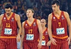 Aslan'dan kaçan kaçana