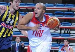 Tofaş Andre Smith'i yolladı