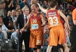 Galatasaray'a iki şok birden!