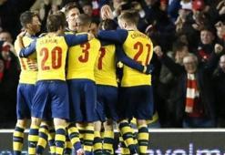 Arsenal turu zorlanarak geçti