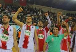 Pınar Karşıyaka'dan tarihi başarı