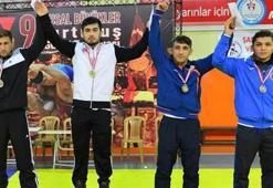 Maraş’ın kurtuluş gününde kıran kırana güreş