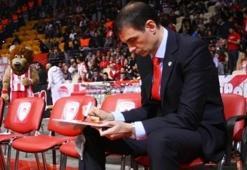 Beşiktaş'a ünlü hocadan ret!