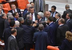 Meclis'te ortalık yine karıştı!