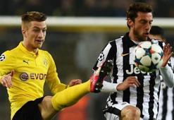 Juventus Dortmund'u sahadan sildi