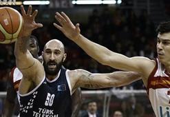 Türk Telekom'dan Aslan'a ağır fatura!