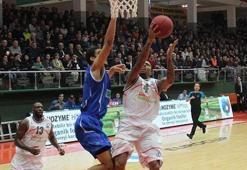 Banvit'ten tarihi başarı!