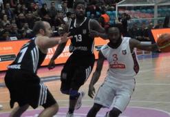 Beşiktaş deplasmanda kayıp