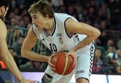 Broekhoff iki yılda daha Kartal