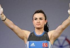 Halterde 2 madalya kazandık