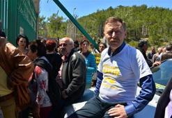 CHP'li vekil eyleme Mercedes'iyle gitti