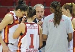G.Saray Odeabank'tan 50 sayı fark!