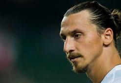 Ibrahimovic PSG'de kalıyor