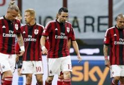 Milan yenildi Inzaghi bıraktı!