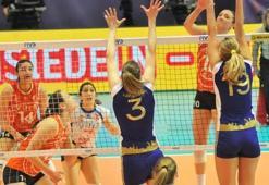 Eczacıbaşı VitrA finalde