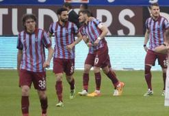 Avni Aker'in buld'Özer'i