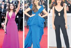 Cannes'da dekolte yarışı!