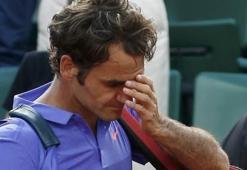 Federer set bile alamadı