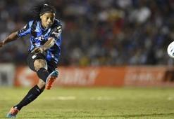 Antalyaspor Ronaldinho'ya göz koydu