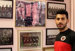 Hakan Aslantaş takımda kaldı