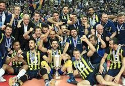 F.Bahçe voleybolda küçülüyor