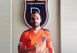 Cenk Ahmet Başakşehir'de!