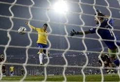 Copa America nakte sıkıştı