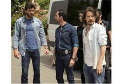 Yönetmeninden flaş açıklama