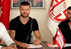 Celustka'dan taraftara 'görüşürüz' mesajı
