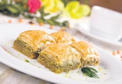 İyi bir baklavanın tereyağı Şanlıurfa’dan fıstığı Gaziantep'ten olmalı!